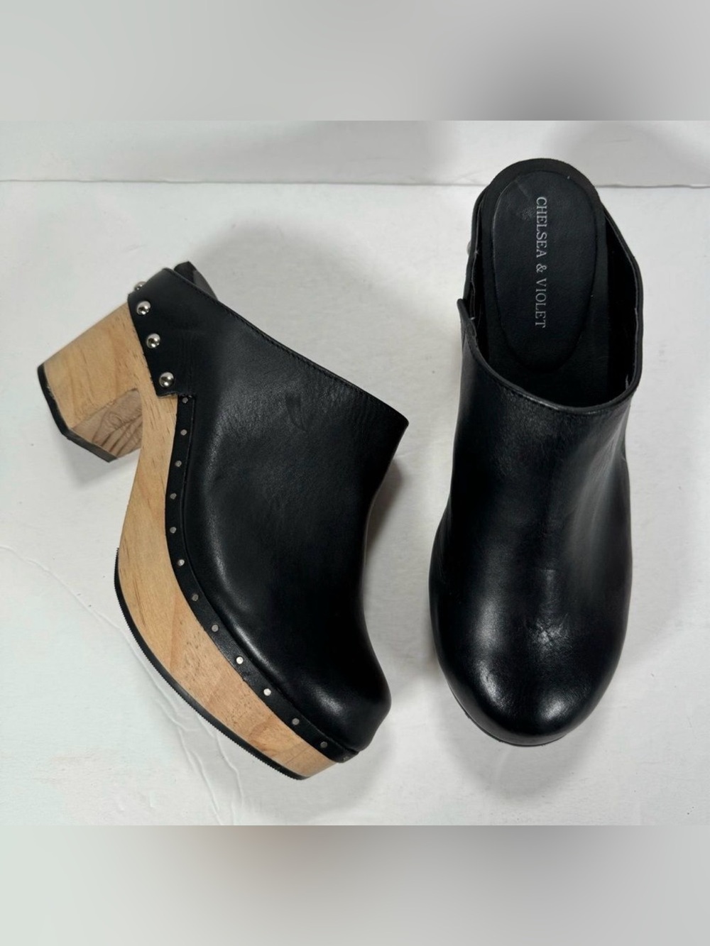 Chelsea & Violet Jana Black Leather Studded Wood Clogs Women Size 8.5M